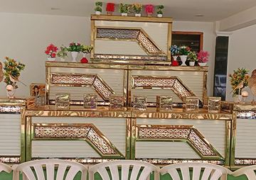 Golden Counter Decor