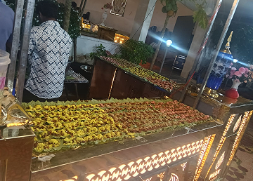 Sweet Pyramid